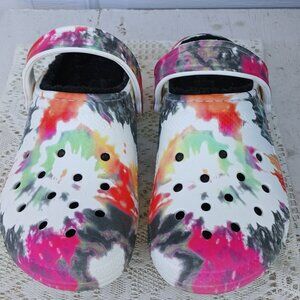 Crocs - women size 7